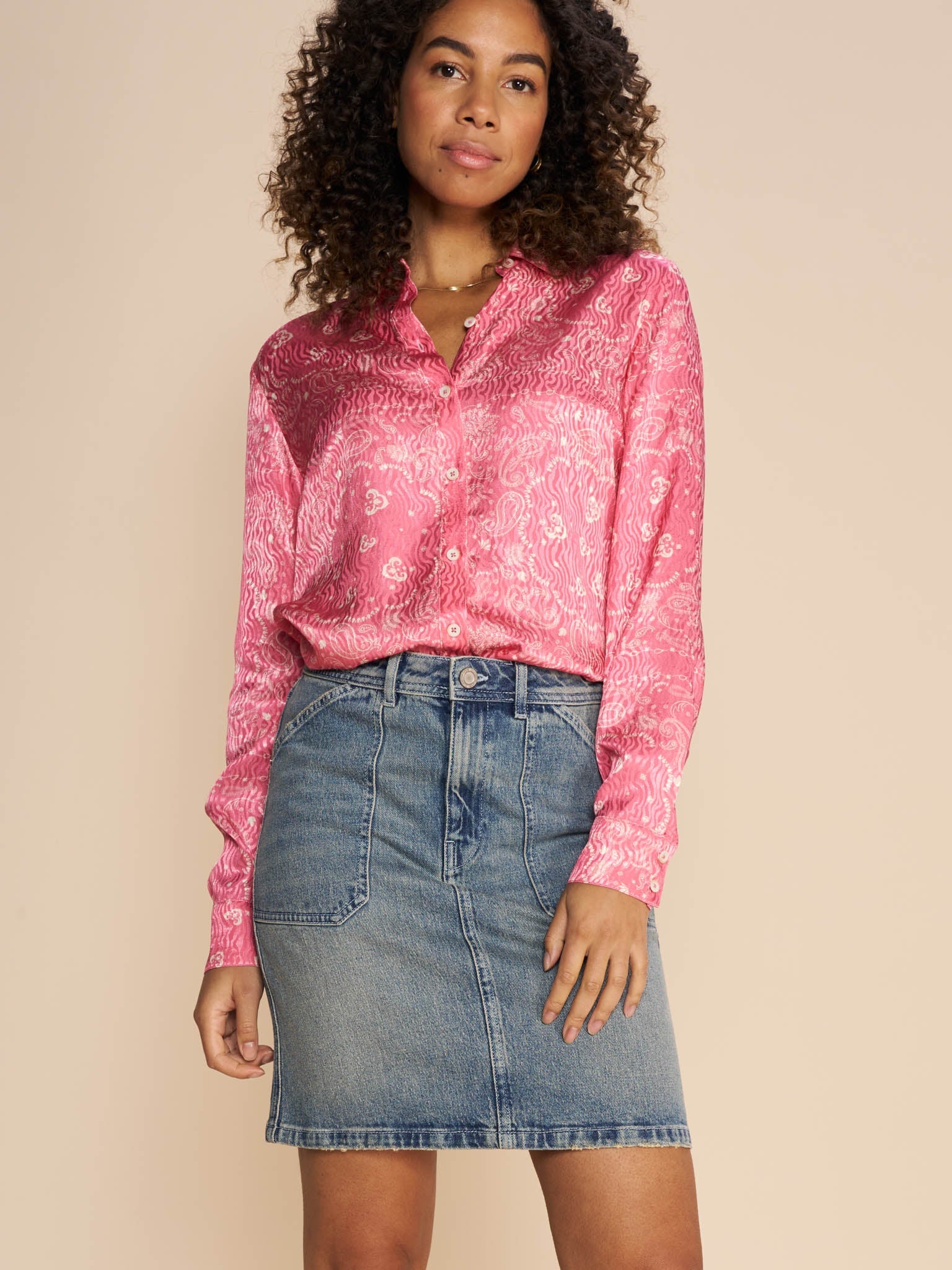 Modelshot / Blue / Detail